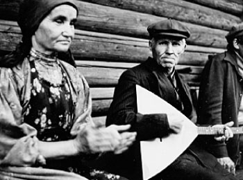 Герои фильма «Южные удмурты в начале ХХ века», жители д. Варклед-Бодья. 1980 г. ТАССР, Агрызский р-н.  